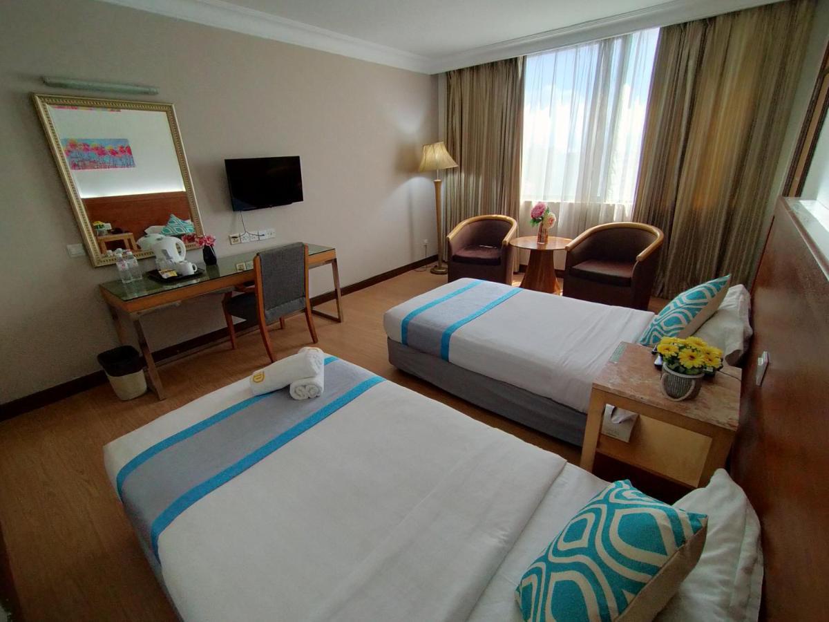 Tang Dynasty Hotel 3*